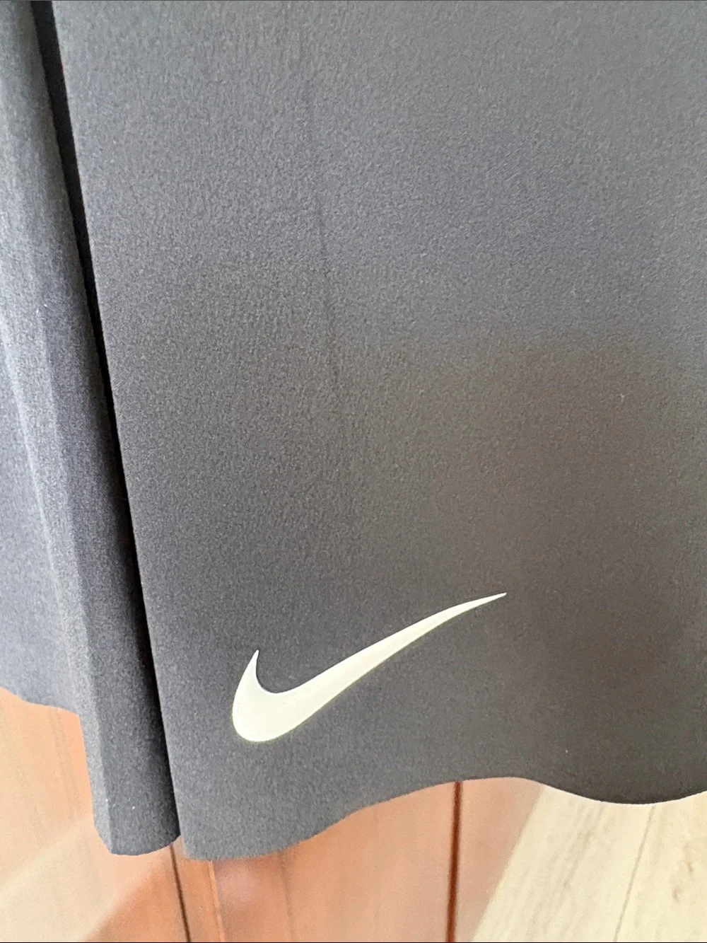Nike Women’s Pleated Athletic Skorts — Black & White Duo SZ xs